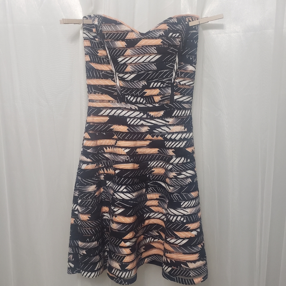 Parker Sz XS NWT Molly Strapless Geo Mini-Dress - Picture 13 of 15